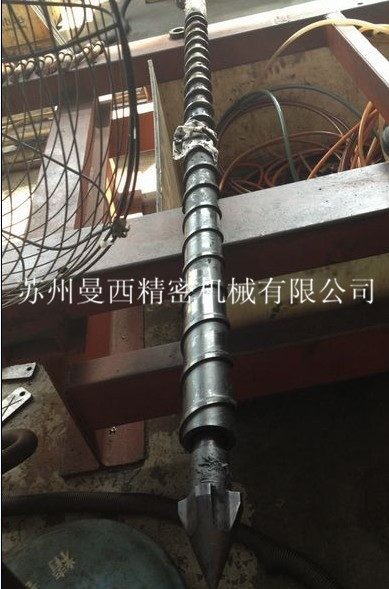 注塑機(jī)螺桿拋光，注塑機(jī)螺桿整修，注塑機(jī)螺桿翻新，定制新品